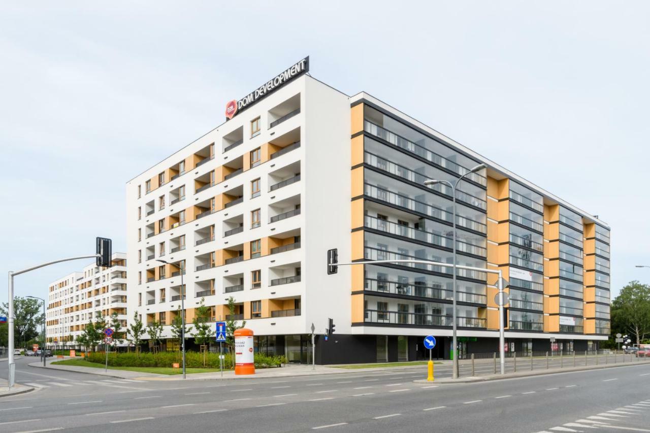 M&R Apartament Airport&Business Deluxe Cybernetyki 17 - Underground Garage - Free Wifi - Netflix - Air Conditioning - Self Check-In, Close By Chopin Airport Warszawa Eksteriør bilde